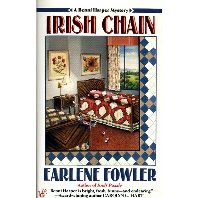 Irish Chain - (Benni Harper Mystery) by  Earlene Fowler (Paperback)