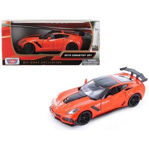 2019 Chevrolet Corvette ZR1 Orange with Black Accents 1/24 Diecast Model Car by Motormax - 1 of 3