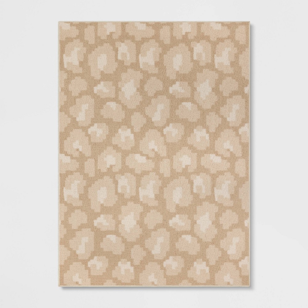 4'x5'6" Leopard Print Accent Rug Tan - Room Essentials™