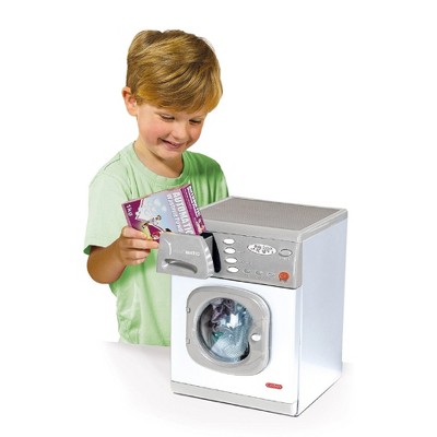 kids play washer