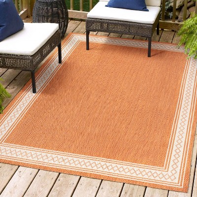 Lucia Classic Diamond Border Indoor/Outdoor Area Rug - JONATHAN Y