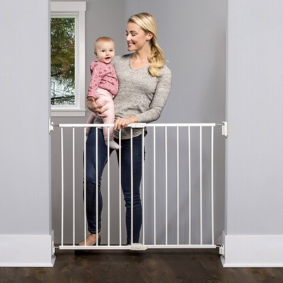 White Adjustable Metal Stairway Safety Gate