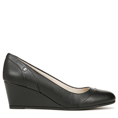 LifeStride Women's Dreams Pump - image 3