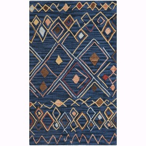 Suzani SZN316 Hand Hooked Area Rug  - Safavieh - 1 of 4