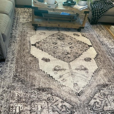 Nuloom Gladys Machine Washable Vintage Medallion Area Rug, 6' Round ...