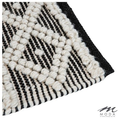 30x20 Petal Bath Mat White - Moda At Home : Target