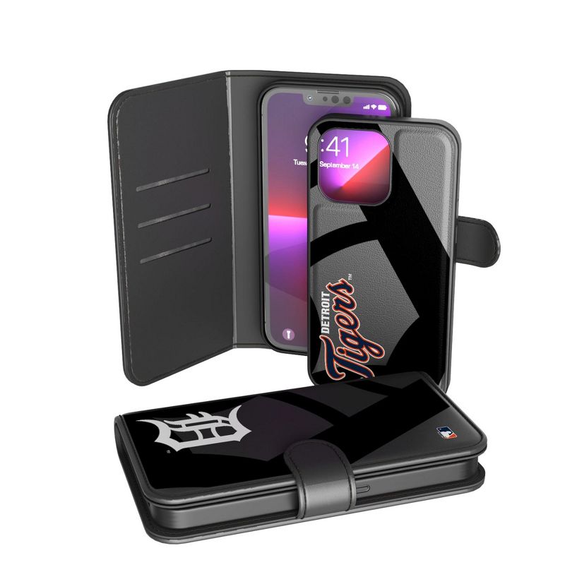 Keyscaper Detroit Tigers Monocolor Tilt Wallet Phone Case, 1 of 2
