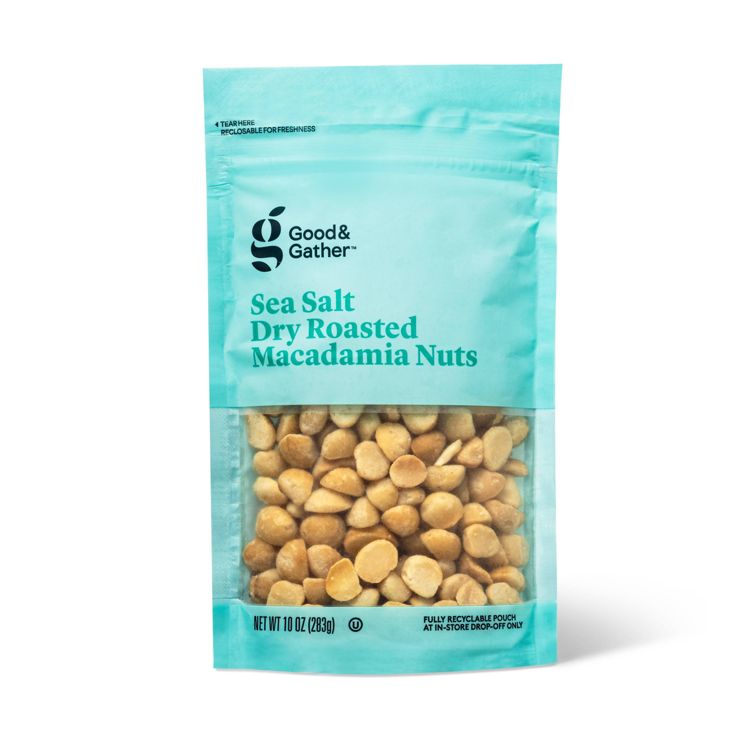A turquoise colored bag labeled "Good & Gather Sea Salt Dry Roasted Macadamia Nuts" containing 10 oz (283g) of nuts.