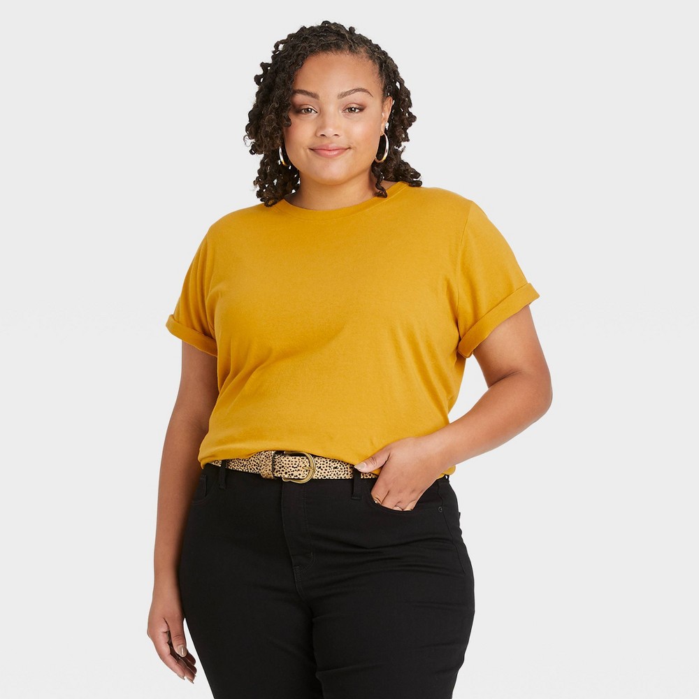 Women's Plus Size Short Sleeve T-Shirt - Ava & Viv Gold 2X