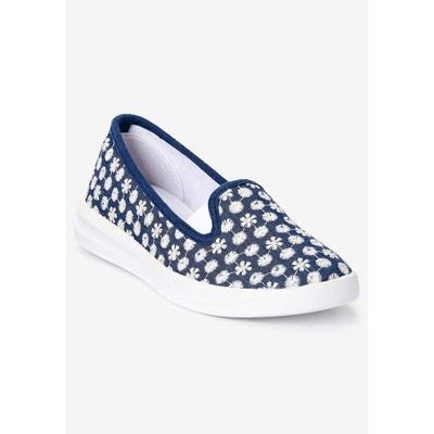 Женские кроссовки Comfortview The Dottie Cotton Canvas Slip On Sneaker - 10 1/2 WW, Denim Eyelet (Wide Widths Available) — фото 3