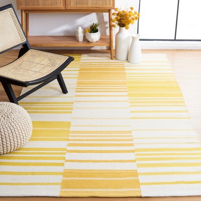 Gold and Ivory Handwoven Wool 4' x 6' Area Rug