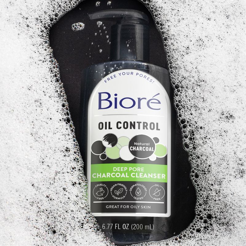 Biore Deep Charcoal Oil Free Face Wash, 3 of 13