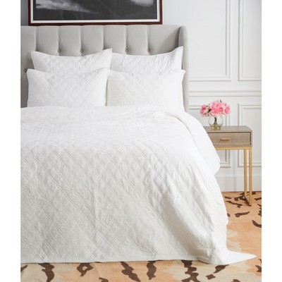 EY Essentials Sutton Dove King Quilt