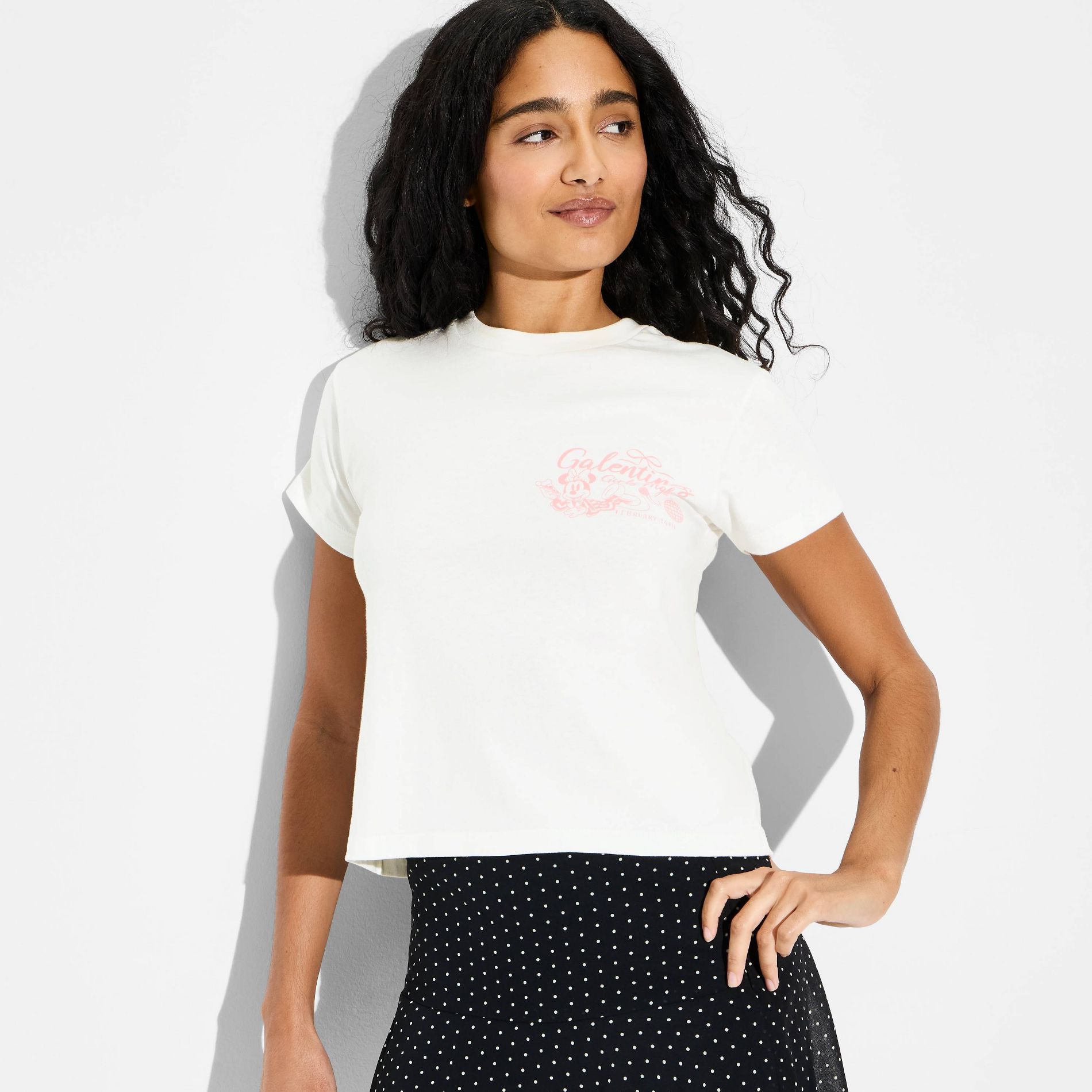 Women's Minnie & Daisy Galentines Short Sleeve Graphic T-Shirt - Cream