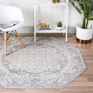 Unique Loom    Richmond Medallion Area Rug - 1 of 4