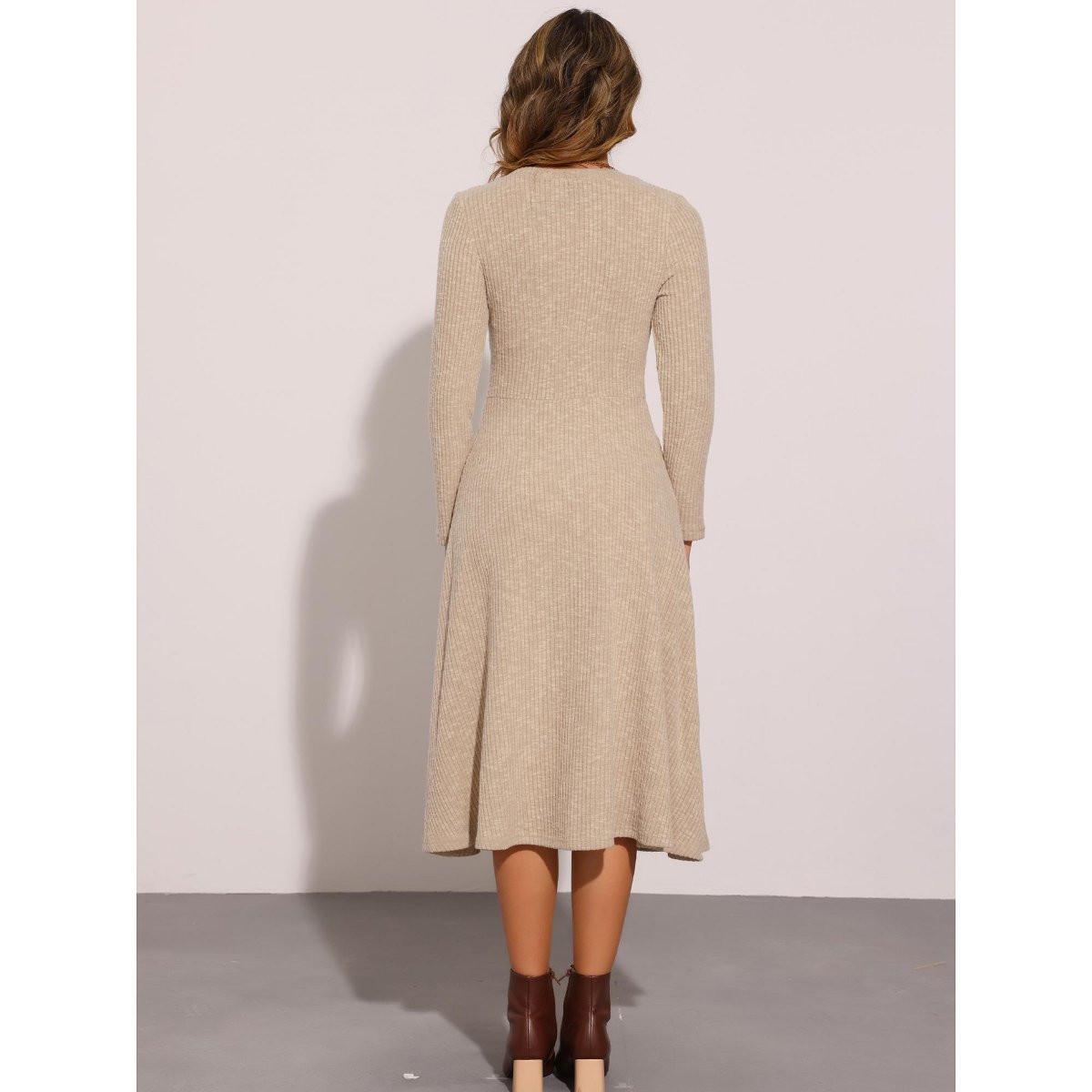 Женские платья INSPIRE CHIC Women's Casual Square Neck A-Line with Pockets Knitted Sweater Dress X-Large Light Khaki — фото 5