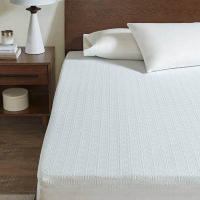 Twin White Gel Memory Foam Mattress Topper with Zipper Closure