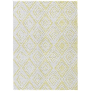 Yellow And Ivory Geometric Washable Indoor Outdoor Area Rug - 1 of 4