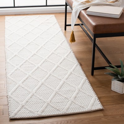 Ivory Elegance Hand-Tufted Wool & Viscose Rectangular Rug