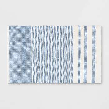 Patterned Accent Kids' Rug Blue/White - Pillowfort™