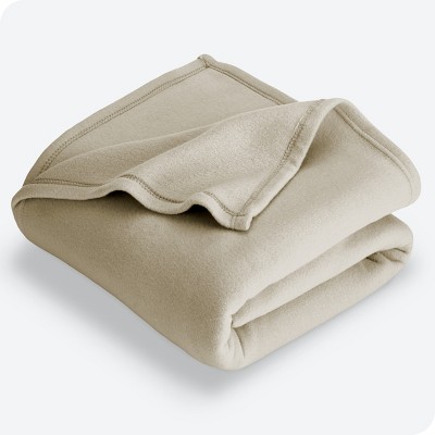 Kenneth Cole Reaction Ultra Soft Fleece Blanket & Reviews