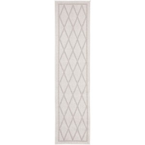 Bermuda BMU805  Machine Washable UV Resistant Stain Resistant Non-Shedding Power Loomed Indoor/Outdoor Rugs - Safavieh - 1 of 3