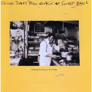 Oliver Jones Trio - Cookin at Sweet Basil (CD) - 1 of 1