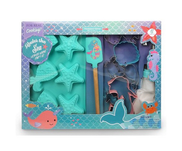 Handstand Kitchen Ultimate Under the Sea Baking Party Set