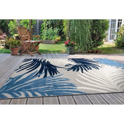 Navy and White Floral Synthetic Indoor/Outdoor Rug 5' x 7'