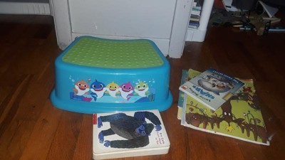 Baby shark step online stool