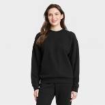 Women's Oversized Sweatshirt - Universal Thread™