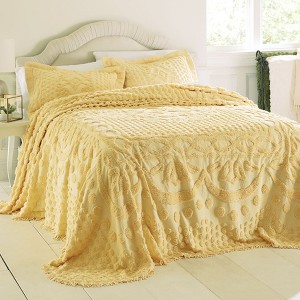 BrylaneHome Georgia Chenille Bedspread - 1 of 4