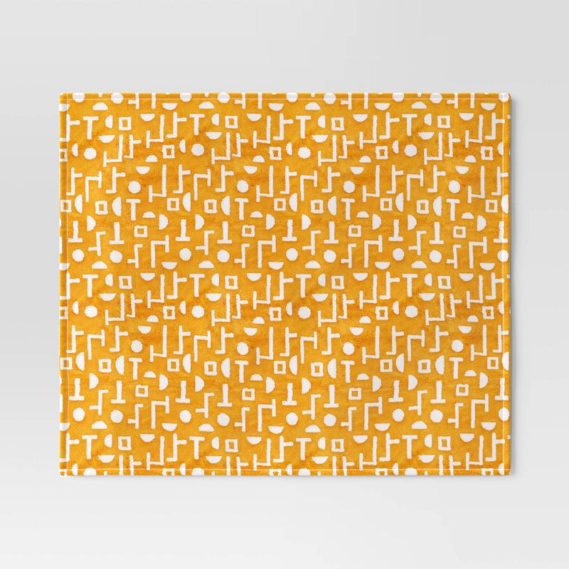 Patterned Angular Geometric Jacquard Faux Shearling Throw Blanket Yellow - Room Essentials&#8482;, 4 of 9