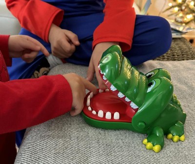 Vintage1990's Milton Bradley Crocodile Dentist Travel Game Great Shape  Works! 