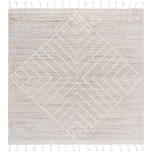 Casablanca W/ Tassels CSB451 Hand Tufted Indoor Rugs - Safavieh - 1 of 4
