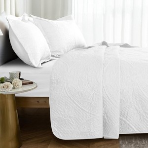 3 Piece Quilt Set Coverlet With Shams Floral Pattern Bedspread Set Bedding Set for All Seasons - Cotton Passion - 1 of 4