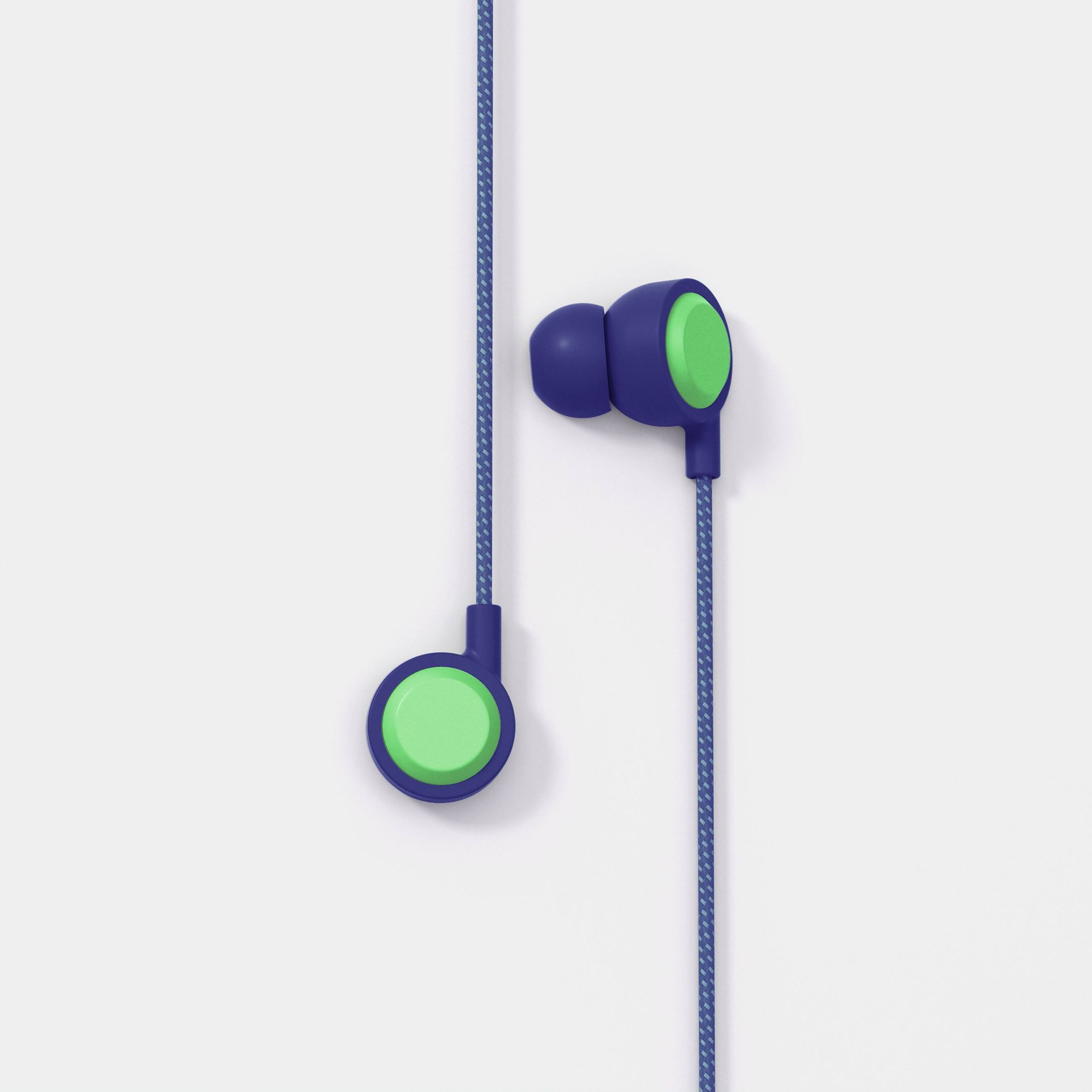 Wired Earbuds with Microphone - heyday™
