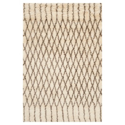 Shay Area Rug - Ivory / Gray (4' X 6') - Safavieh