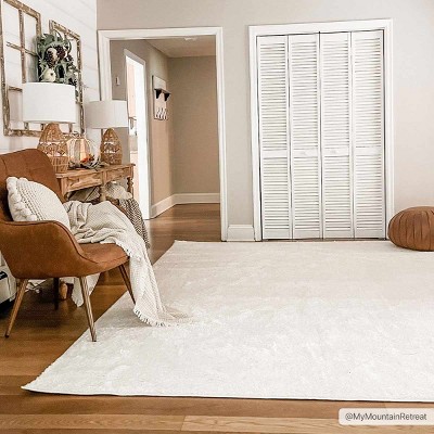 Hauteloom Judy White Washable Area Rug