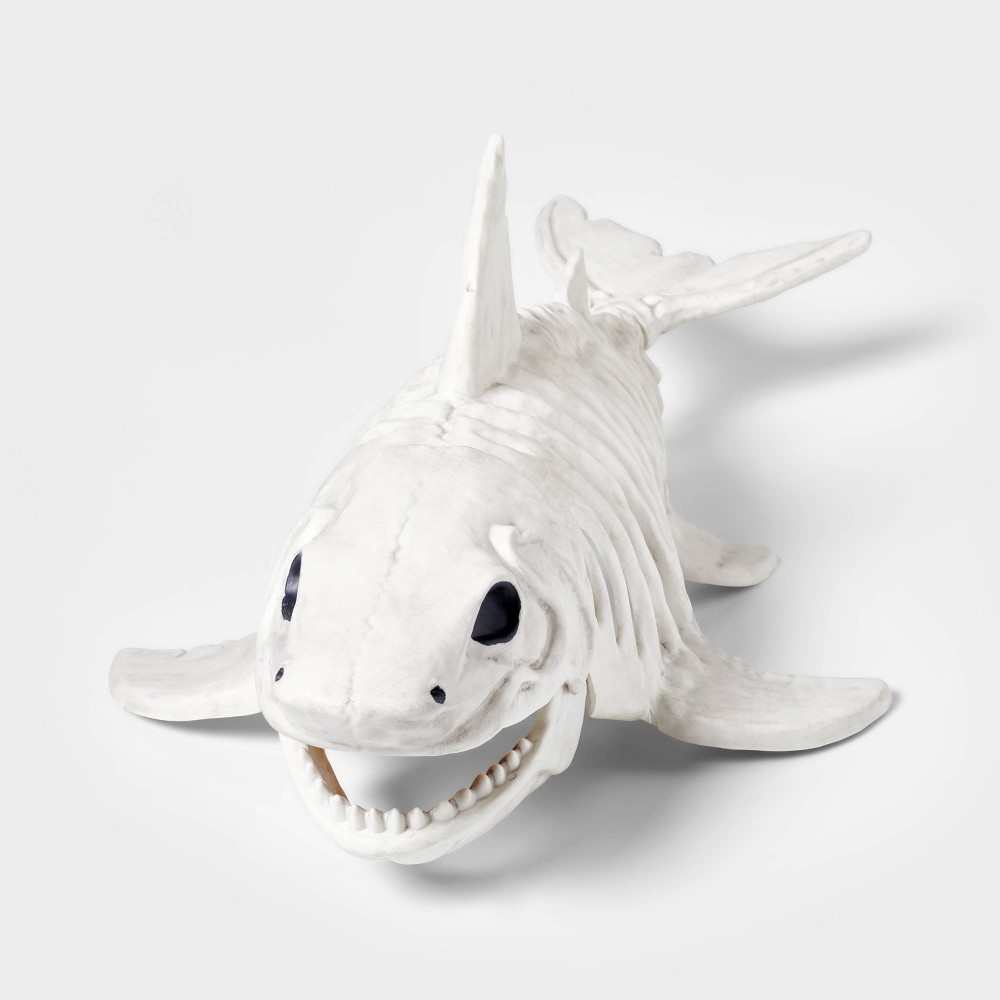 Shark Skeleton Halloween Scene Prop - Hyde & EEK! Boutique™
