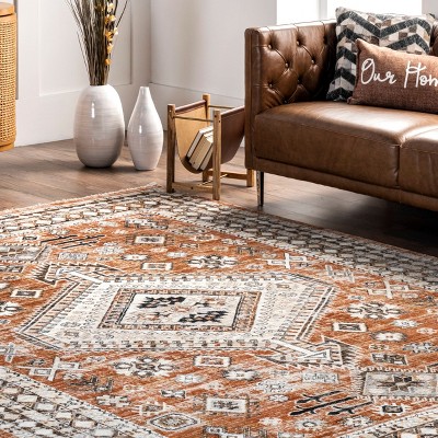 Reversible Rust Medallion Synthetic 5' x 8' Area Rug