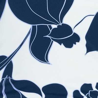 white/navy lilies placement