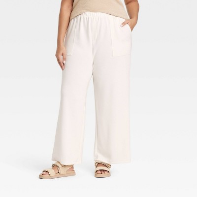 Women's Mid-Rise Sandwash Pull-On Knit Leisure Utility Pants - A New Day™