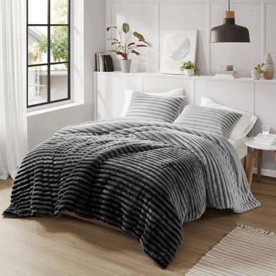 Intelligent Design Avril Fluffy Ribbed Plush Comforter Set