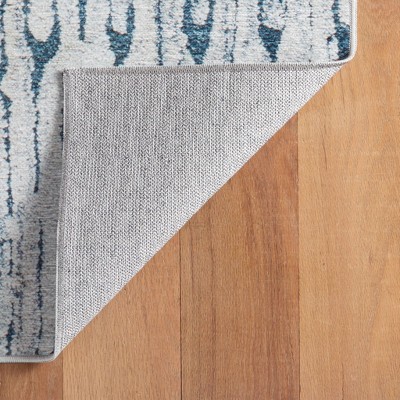 Everglade Blue and Beige Synthetic Runner Rug 2'6"x8'