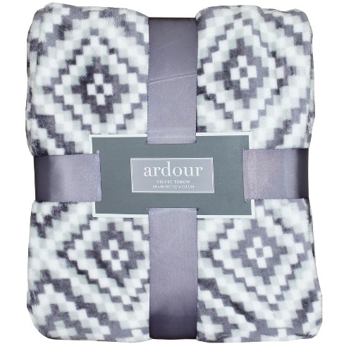 ardour throw blankets