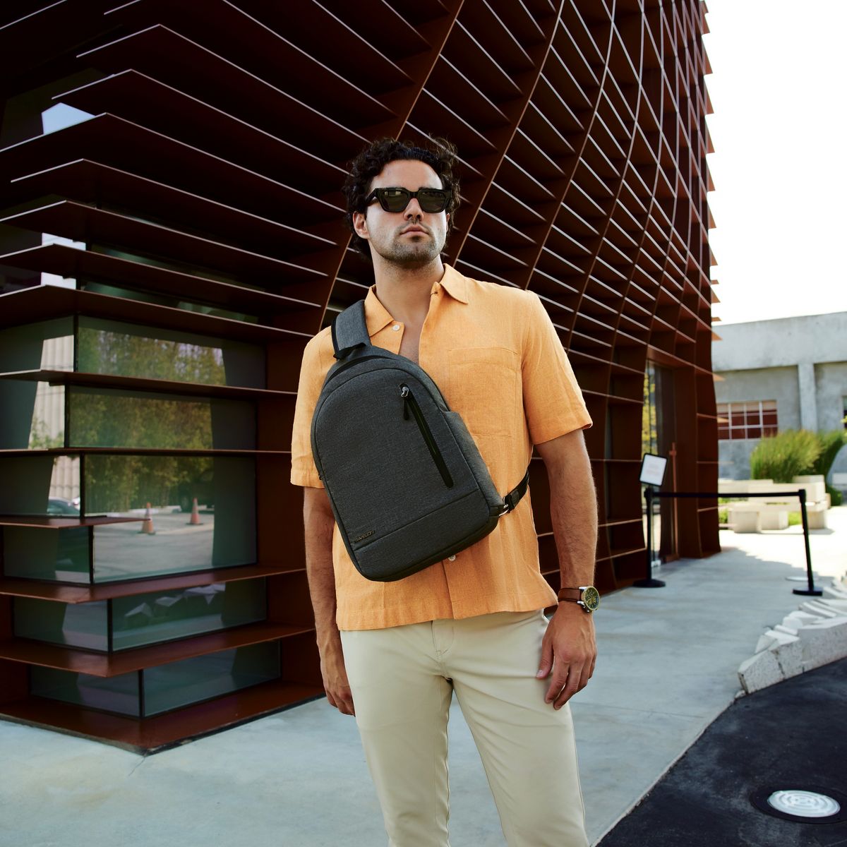 Travelon Anti Theft Urban Sling Bag - thumbnail 2