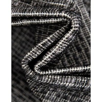6 ft Round Black Synthetic Outdoor Stain-resistant Rug