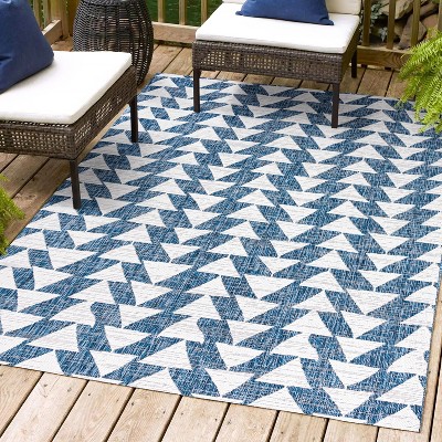 Ivory and Blue Geometric 4' x 6' Synthetic Area Rug