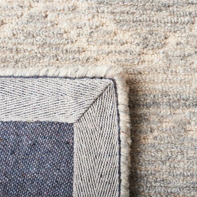 Luxurious Hand-Tufted Casablanca 6' Square Gray Wool Shag Rug